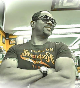 Meet your Posher, Cesar stylo